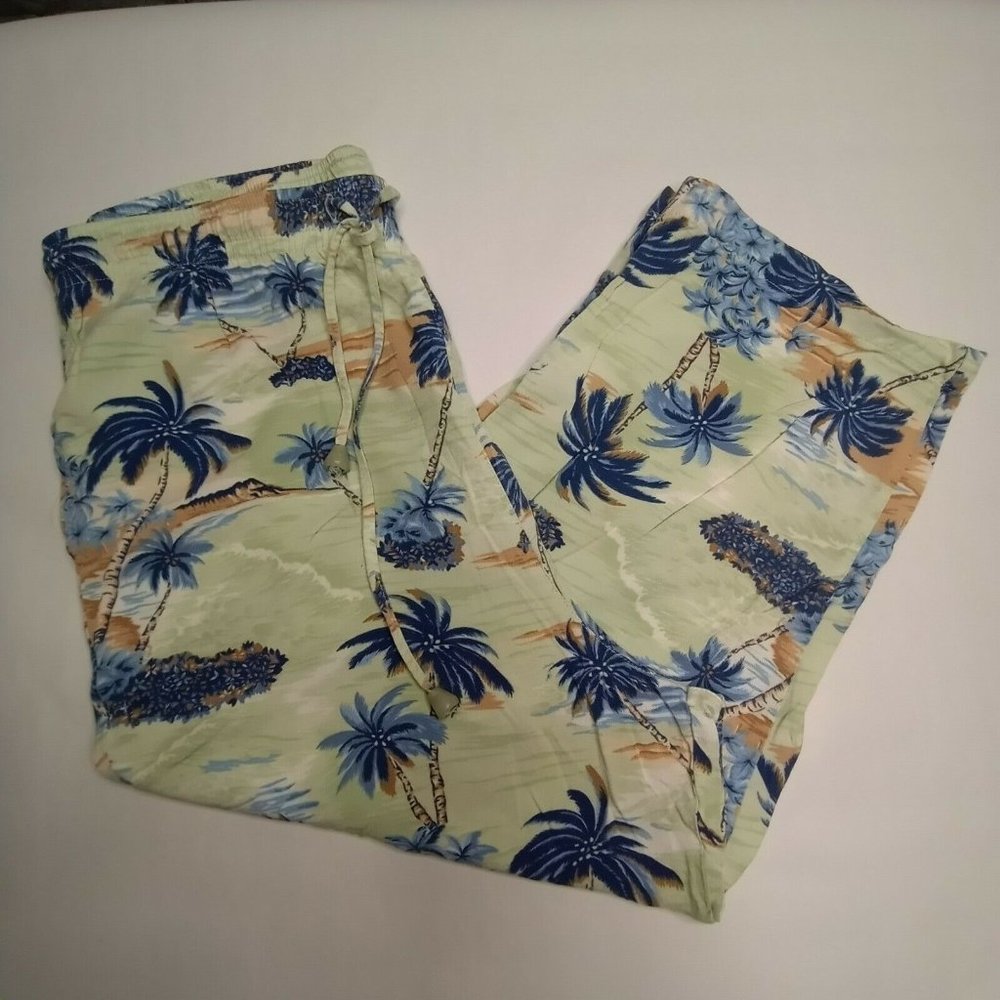 Capacity Womens Tropical Hawaiian Style Capris Size L